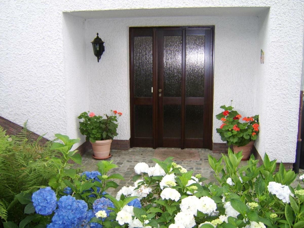 Tholey Ferienwohnung "Am Fuchsgraben" מראה חיצוני תמונה